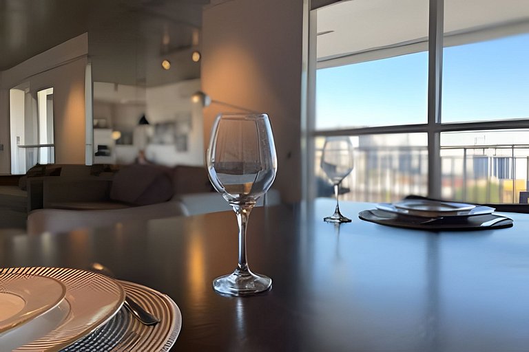 Apê c/ vista de cinema em frente shopping e Hilton - Apto155