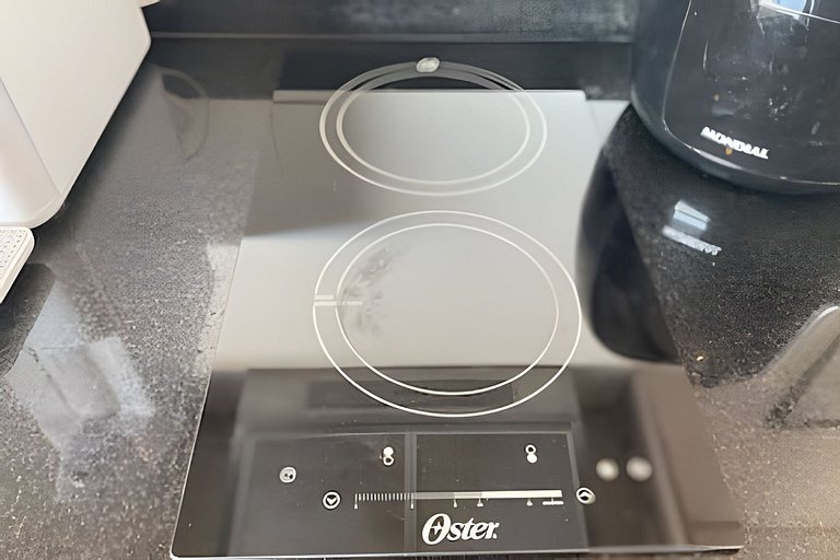 Apê c/ vista de cinema em frente shopping e Hilton - Apto155