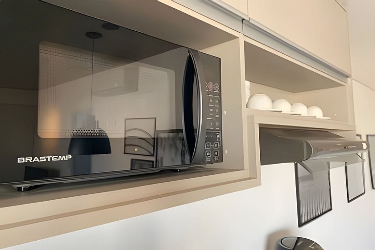 Apê c/ vista de cinema em frente shopping e Hilton - Apto155