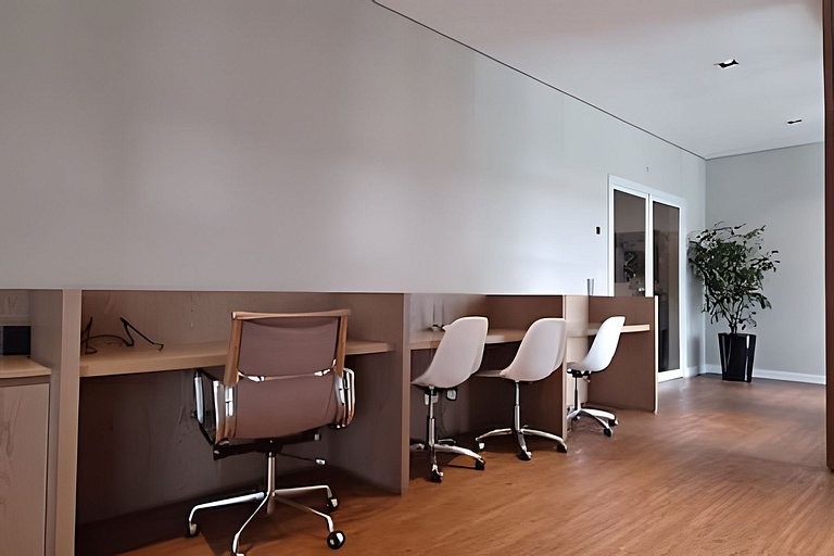 Apê c/ vista de cinema em frente shopping e Hilton - Apto155