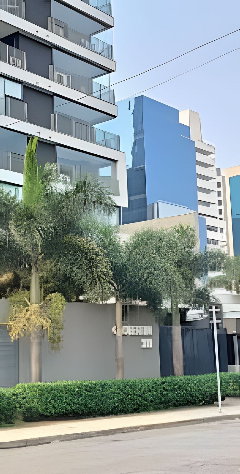 Apê c/ vista de cinema em frente shopping e Hilton - Apto155